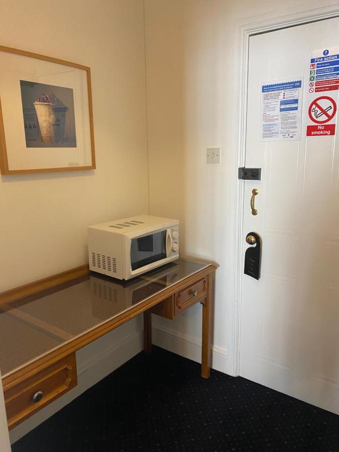 The Tudor Hotel Bridgwater Bagian luar foto