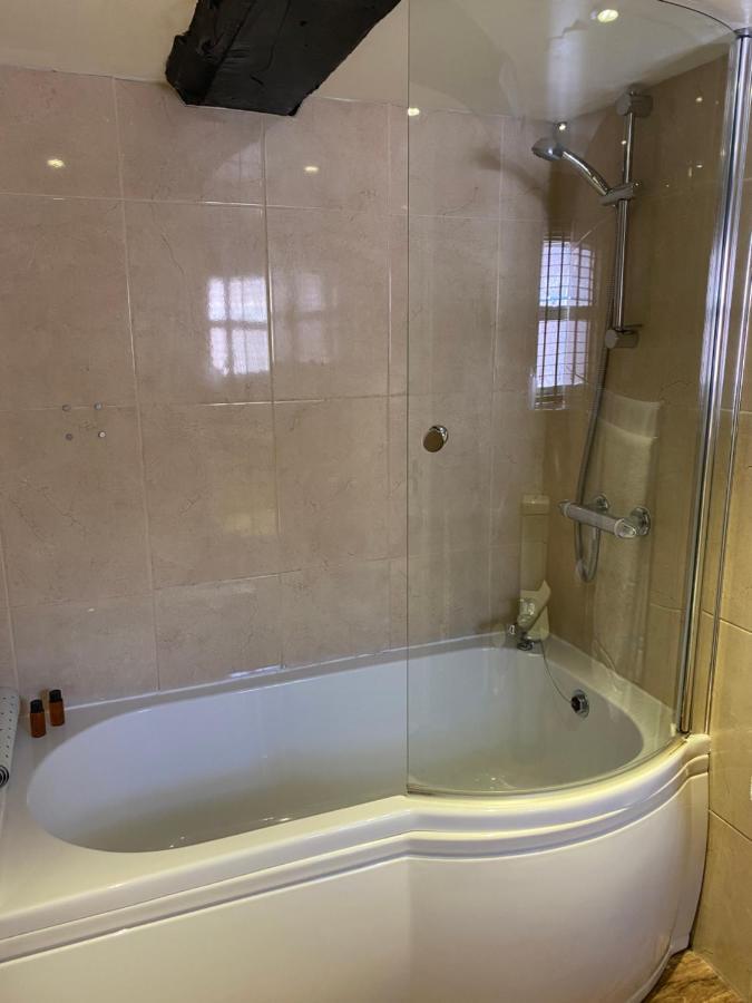 The Tudor Hotel Bridgwater Bagian luar foto